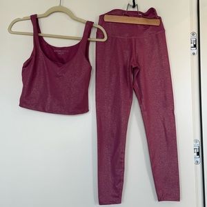 Beyond yoga sports bra and leggings set